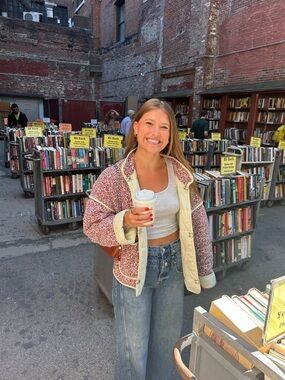 Meet your Posher, Taylor